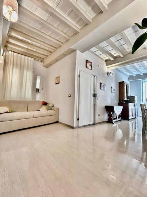 شقة Sweet House Near Piazza Della Signoria فلورنس المظهر الخارجي الصورة